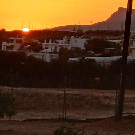 شقة Εξοχη Και Θαλασσα Makrýgialos المظهر الخارجي الصورة