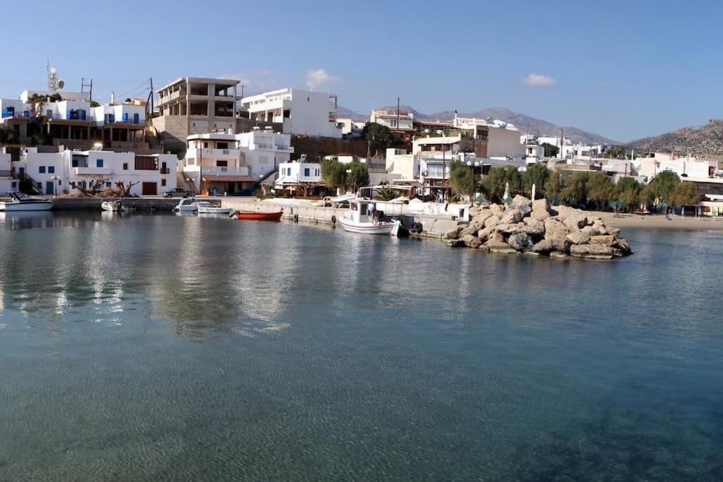 شقة Εξοχη Και Θαλασσα Makrýgialos المظهر الخارجي الصورة