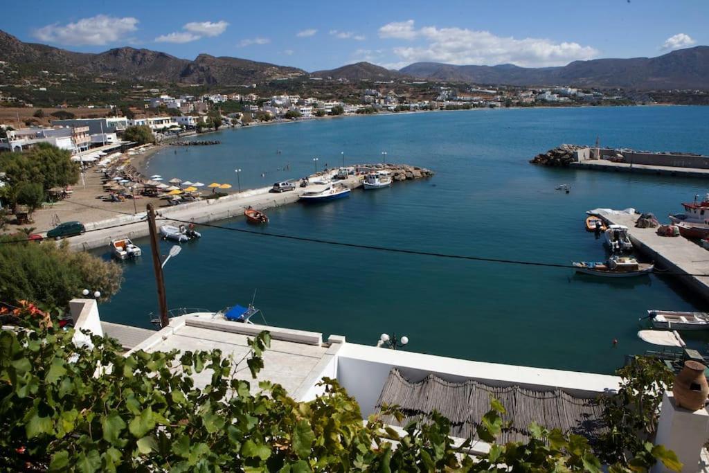 شقة Εξοχη Και Θαλασσα Makrýgialos المظهر الخارجي الصورة
